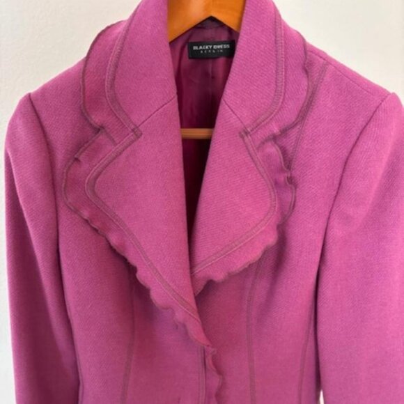 Feminine Wool blazer - Picture 1 of 2